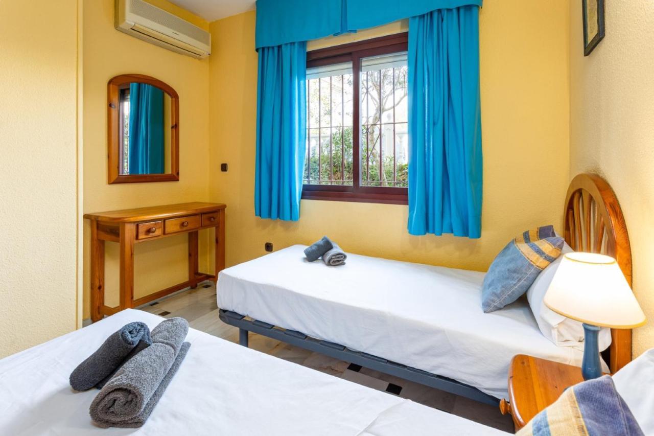 Holidays2Mijas Costa Lubina Del Sol Frontline Beach, Pool, Terrace, Seaview & Parking Ситио-де-Калаонда Экстерьер фото